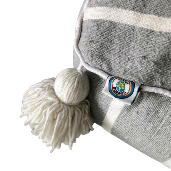 Pom Pom Grey & White Dog Bed